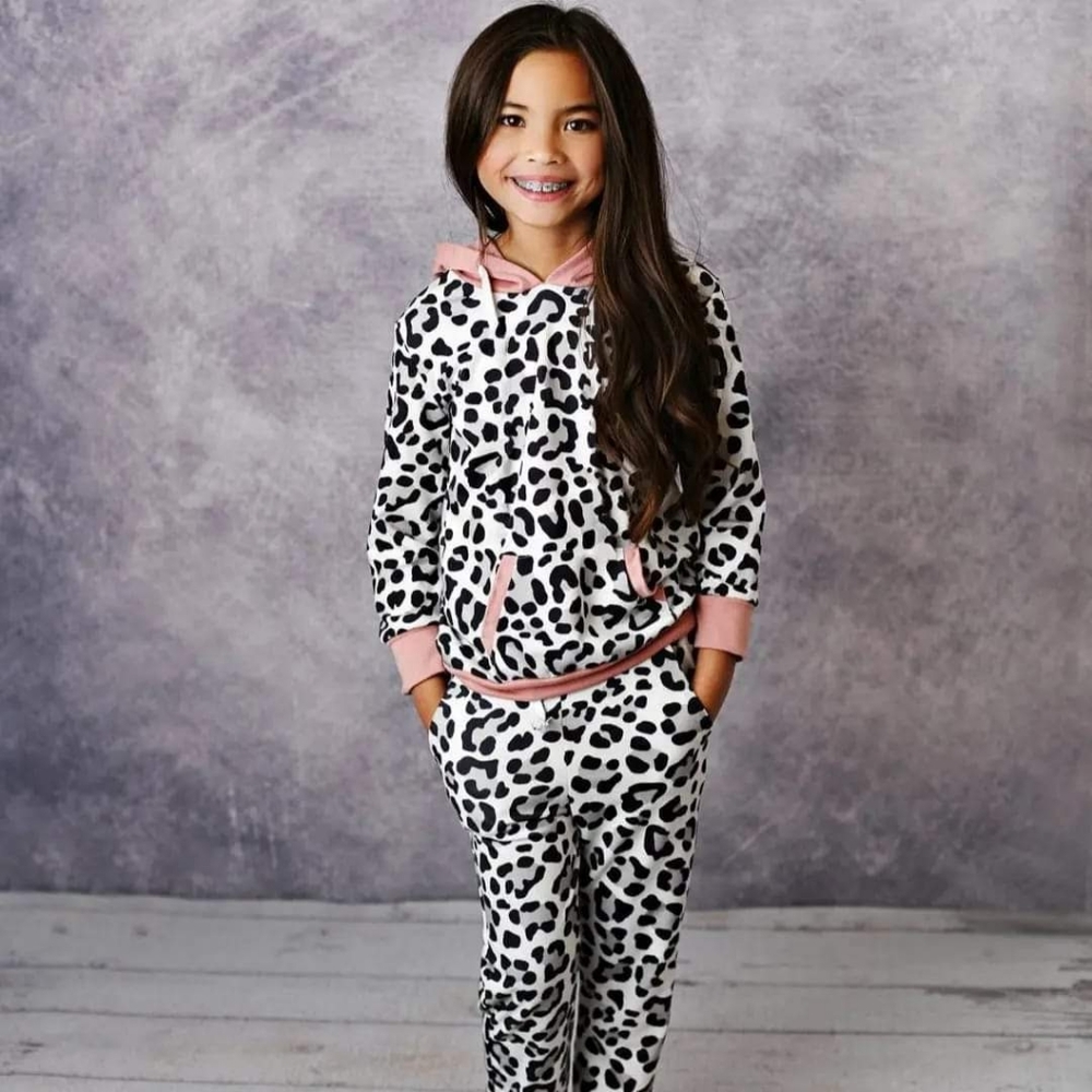 NWT Leopard Sweatsuit Lounge Set